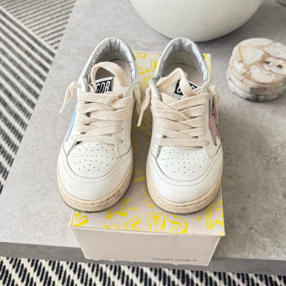 Golden Goose White Sneakers Modern Chunky Design